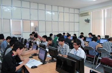 Muốn thi lái xe hạng C thì nên đăng ký chỗ nào?