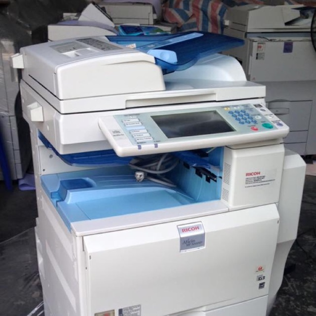 Máy photocopy màu chất lượng cao Ricoh